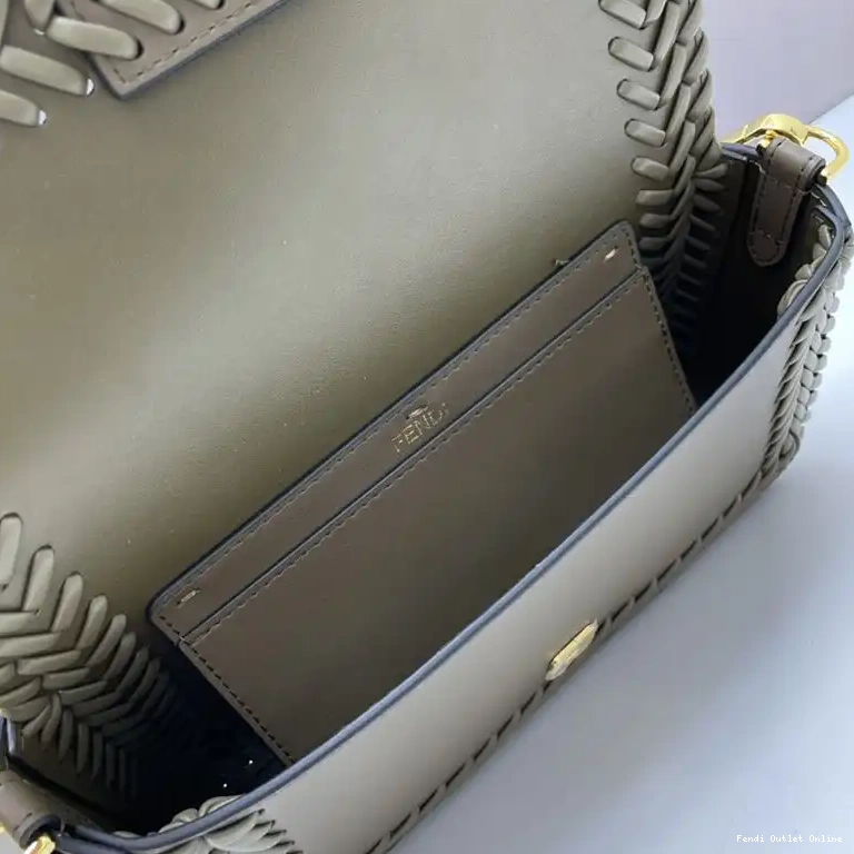 Cheap Leather Medium Fendi Stitching Baguette In Green Bag 0530